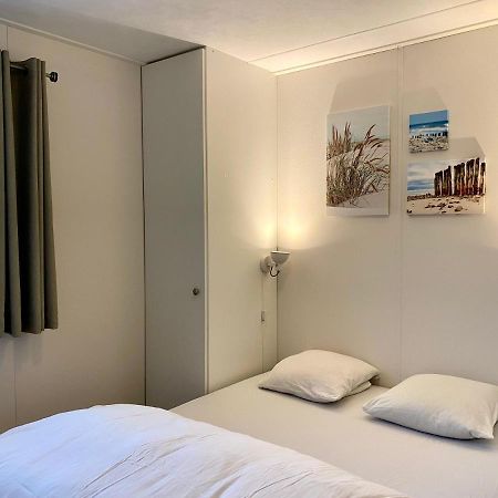 Strandhuis De Zon - Recreatiepark De Watersnip 佩滕 外观 照片